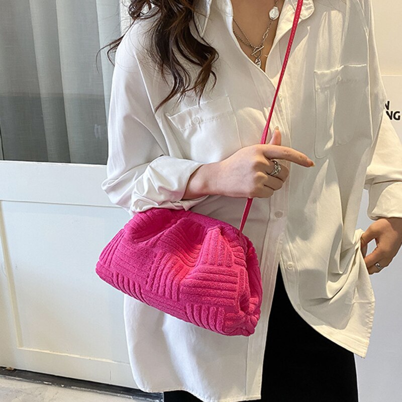Luxury New Towel Bag Handbag Women Fashion Popular Portable Shoulder Bag Solid Chain Messenger Bag